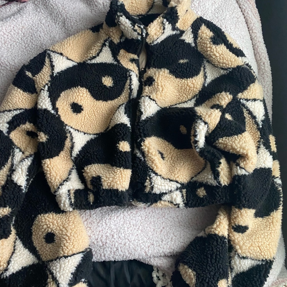 YingYang zipup Sherpa
